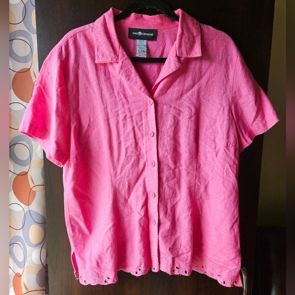 Sag Harbor Pink Linen Blend Shirt With Cutout Accents On The Bottom Size Large